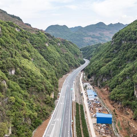 六赫高速公路最新动态速递