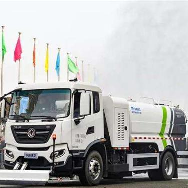 中联重科新款洒水车，技术领先，性能出众